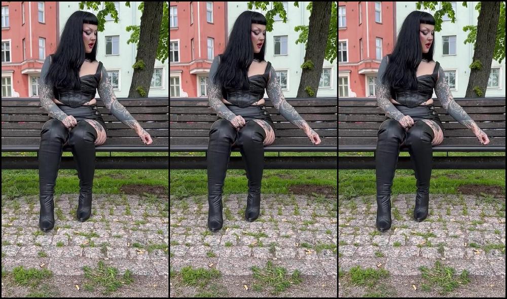 Miss Evilia Nicknamed Missevilia 05 28 2025 Onlyfans Video Oops I Might Have Left My Slaves Chastity Cages Key To This Park Bench I Wonder