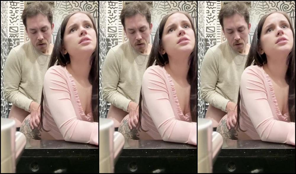 Iris X Jase Nicknamed Irisxjase 05 26 2025 Onlyfans Video Had Some Impromptu Fun In The Bathroom I Needed To Get My Ass Fucked So I