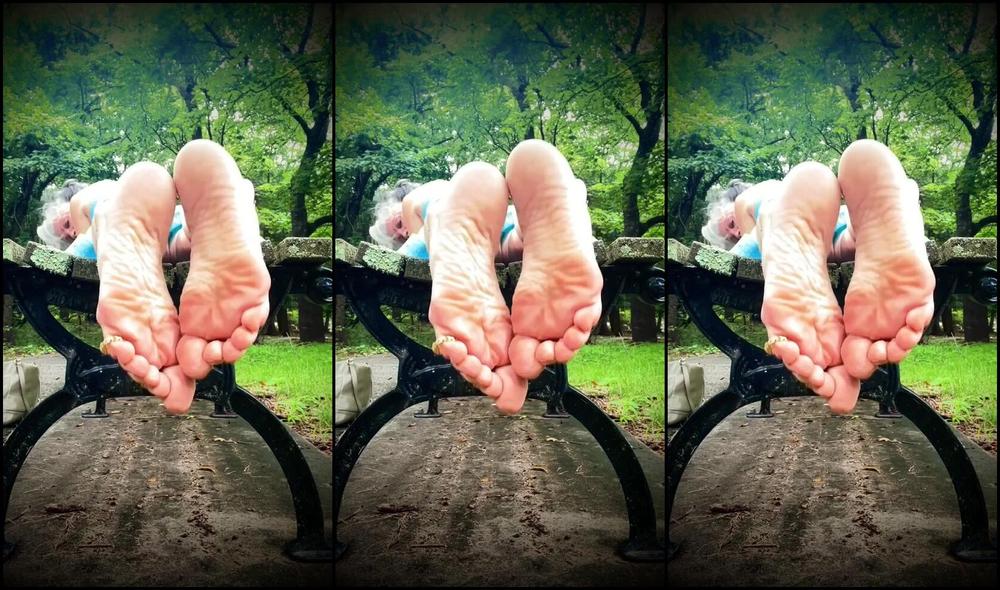 Kittys Pretty Feet Nicknamed Kittys Sweet Feet 07 25 2024 Onlyfans Video As You Stroll Through The Park With Your Dog You Catch A Glimpse Of A Pair