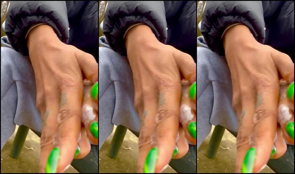 Liv Forsoles Nicknamed Livforsoles 03 06 2024 Onlyfans Video Outside With It You Gone Help Me Or Stand There And Stare