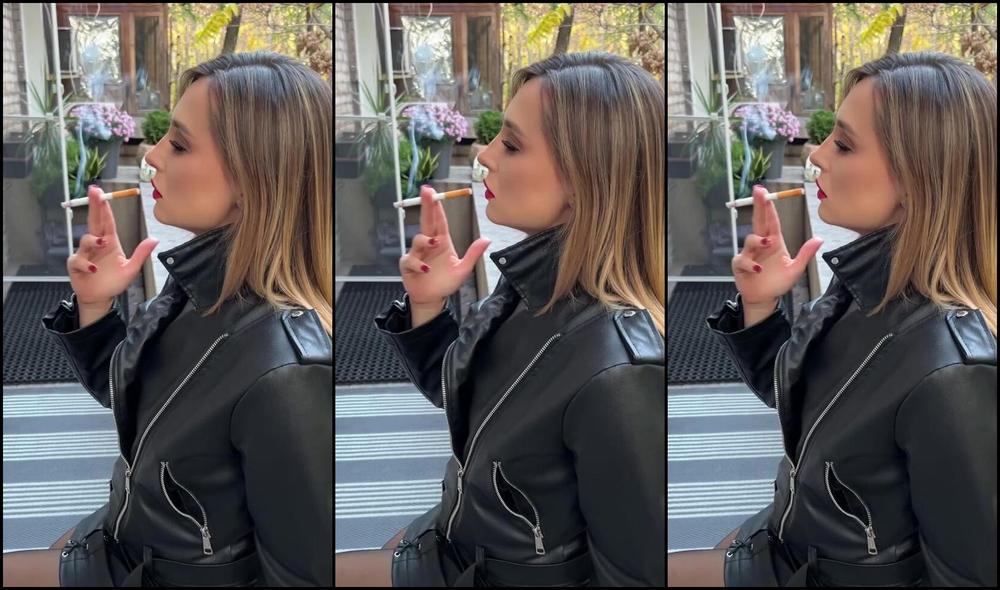 Only Yana Nicknamed Only Yana 10 30 2023 Onlyfans Video An Ideal Morning Is The First Morning Cigarette