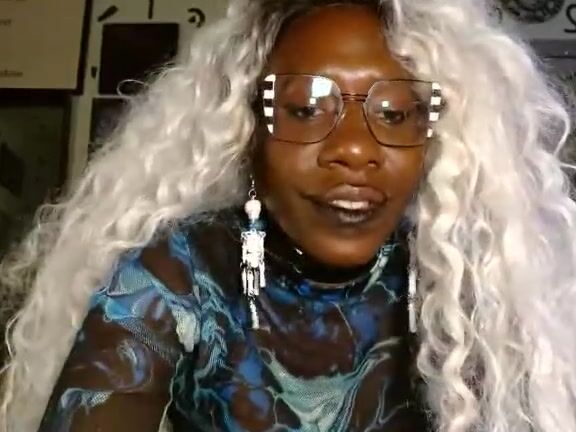 Moe Rayna Nicknamed Itsmoeduh 06 21 2025 Onlyfans Video Lots Of Butt N Stuff Have A Great Weekend Loves Bev