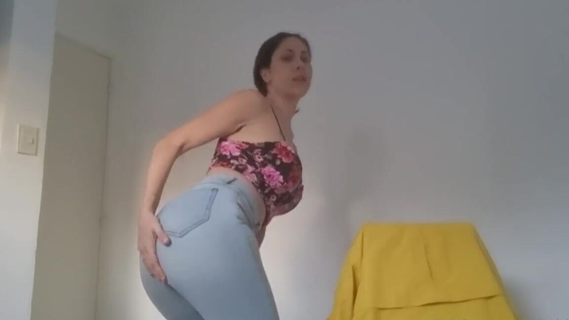 Anitaishere Nicknamed Anitaishere 05 04 2024 Onlyfans Video Jeans Lovers This Is For U