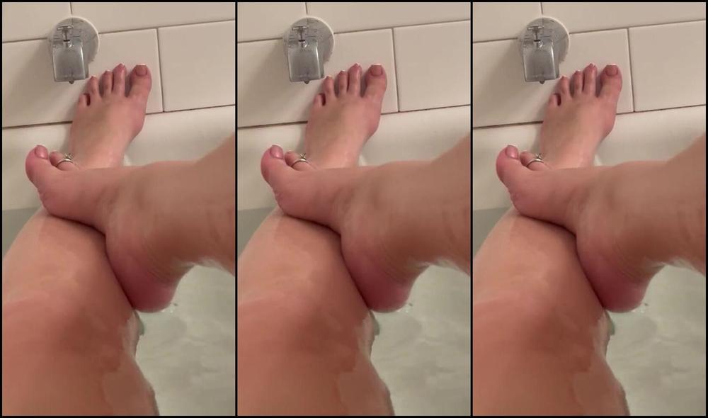 Heavenly Xperience Nicknamed Heavenlyxperience 01 21 2024 Onlyfans Video Bathtime In Phoenix Would You Mind Washing Me