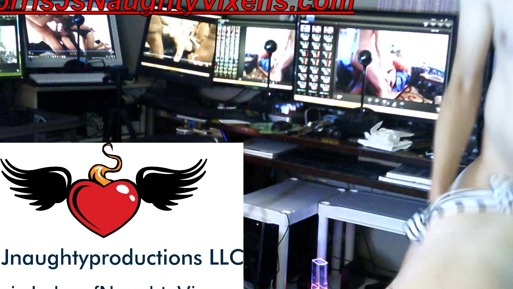 "nmjnaughtyvixens" doggystyle, fucking, grannies, redhead Me fucking an Old lady doggystyle manyvids