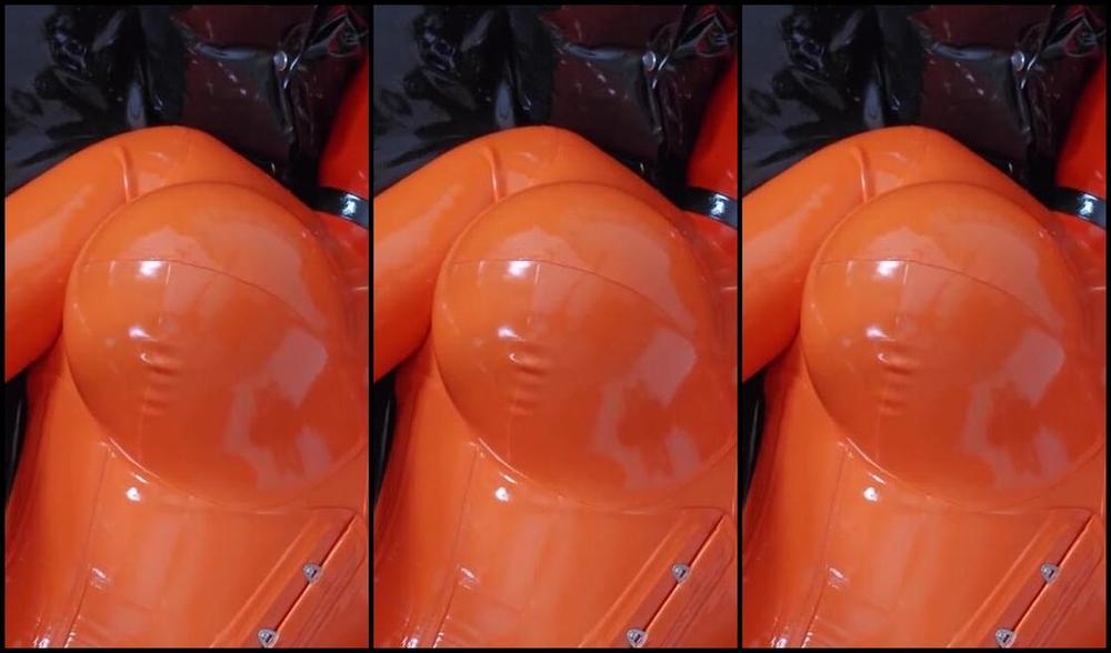 Emma Lee Nicknamed Rubberdollemma 10 24 2024 Onlyfans Video At The Moment I Dont Think My Nipples Look So Nice On My Breasts