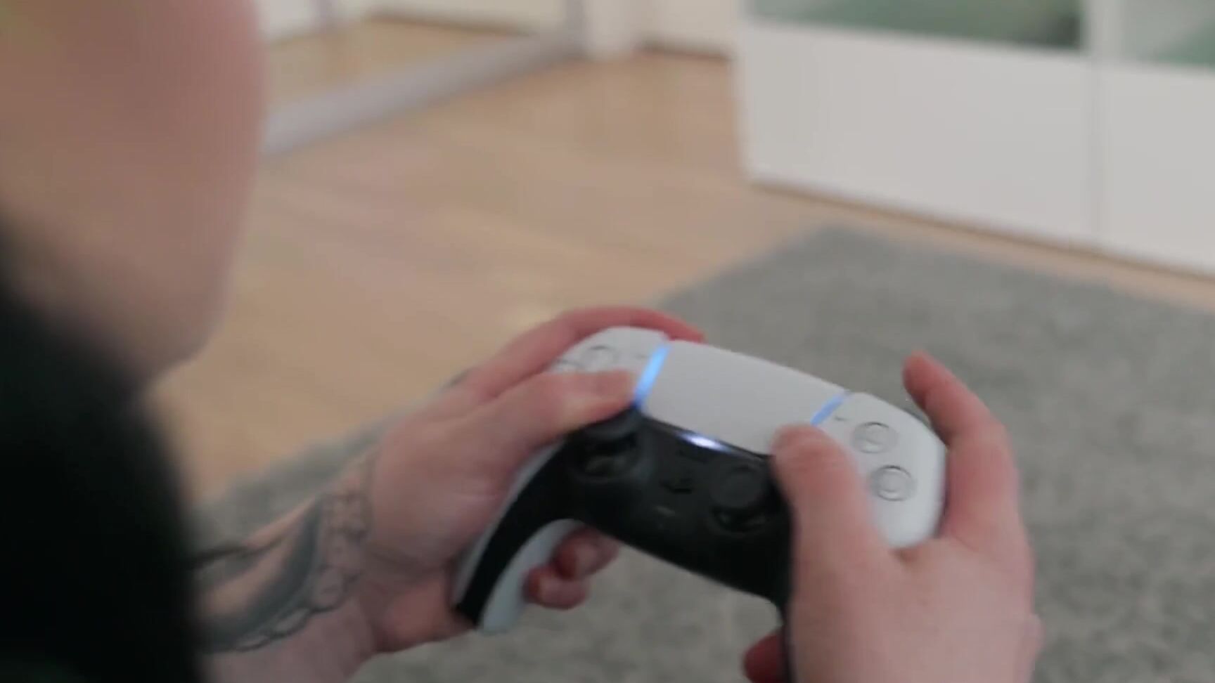 Nova The Nerd Nicknamed Novathenerd 12 23 2024 Onlyfans Video Coming On 25Th Of December Time To Play Ps5 While Epicaaron Uses My Ass