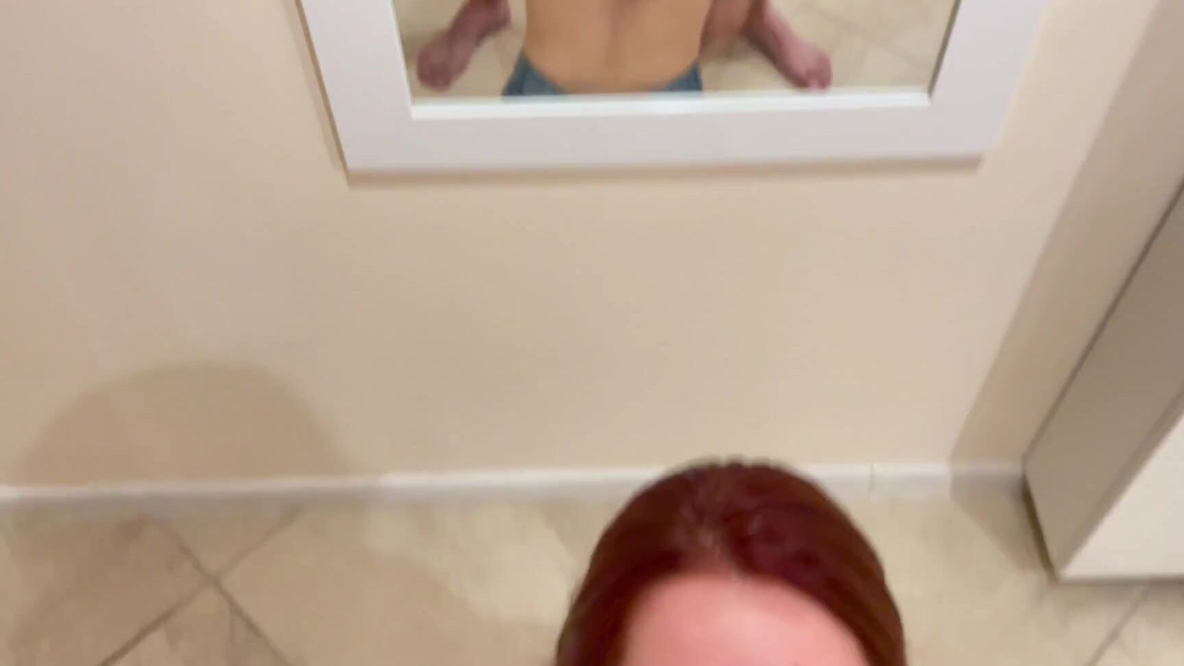 Ameliaball Рыжая Сосет Член Перед Зеркалом Глубоко Тихо И Чертовски Грязный