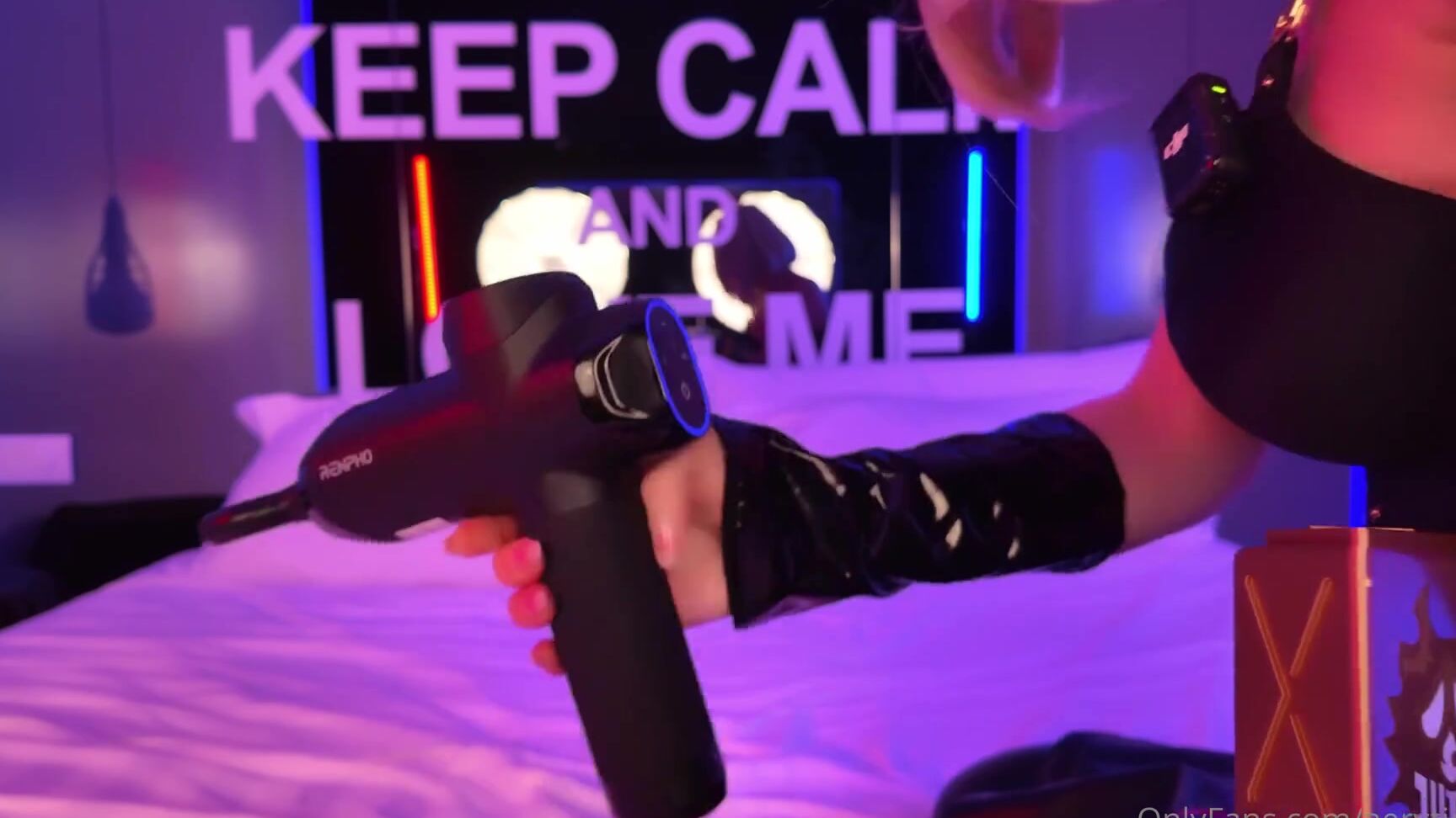 Aerytiefling Nicknamed Aerytiefling 06 15 2025 Onlyfans Video You Here For A Drink Or For The Show Well Whatever You Want Whatever You Need