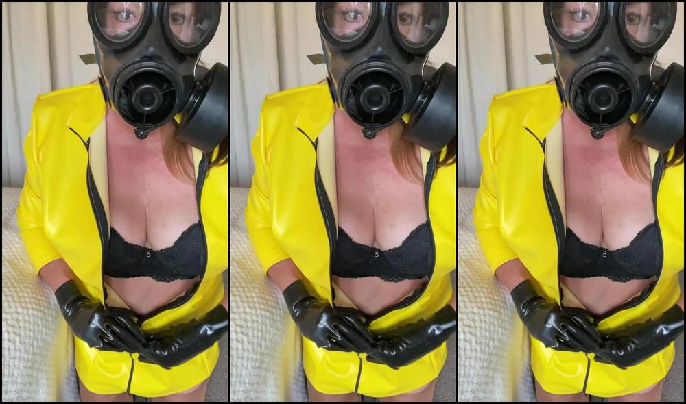 Kellieblue Uk Nicknamed Kellieblue Uk 11 25 2023 Onlyfans Video Ow My My New Yellow Latex Dress With Gas Mask What A Combo A Must See