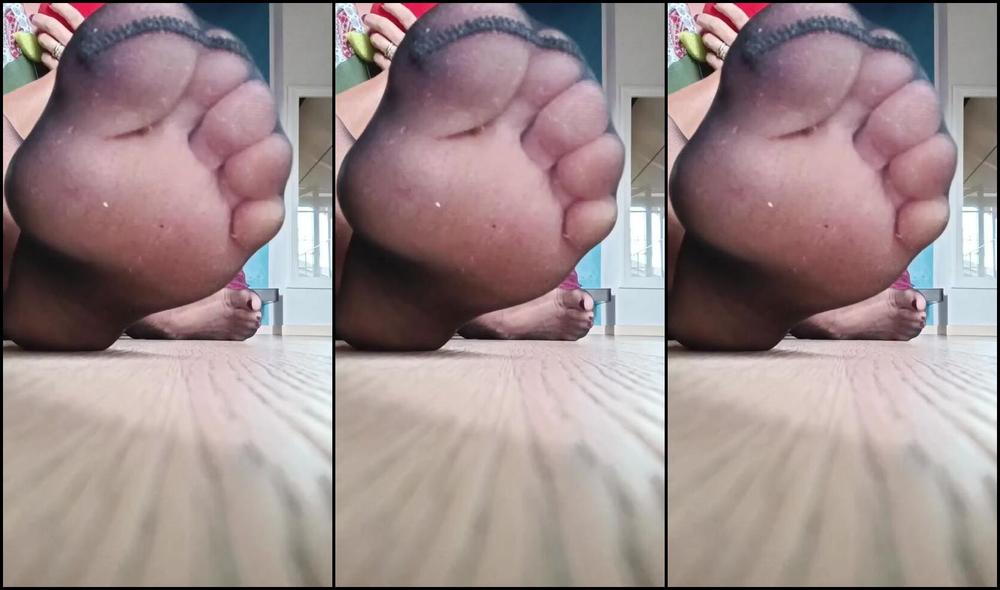 Onlybluefeet Nicknamed Onlybluefeet 09 18 2023 Onlyfans Video Questo Un Estratto Di Un Video Di 7 Minuti