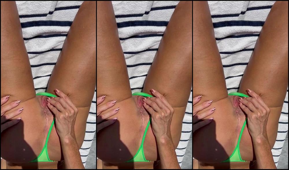 Latin Goddess Nicknamed The Latin Goddess 10 26 2023 Onlyfans Video That Sun Was Feeling So Good That I Just Couldnt Resist I Hope You Dont Mind