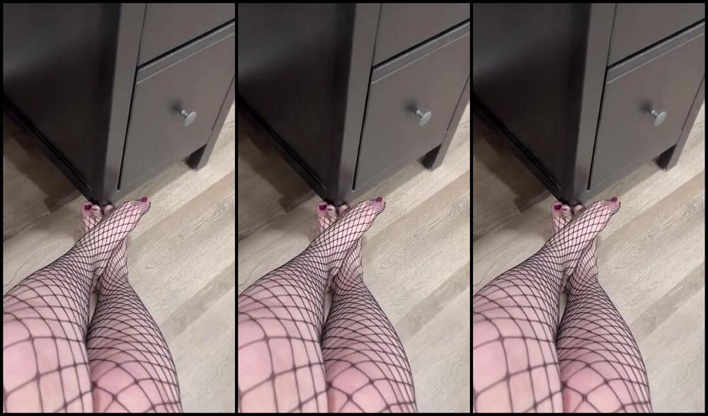 Mrs Perfect Toes Nicknamed Mrs Perfect Toes 06 15 2025 Onlyfans Video Leaked Mrs Perfect Toes 18511