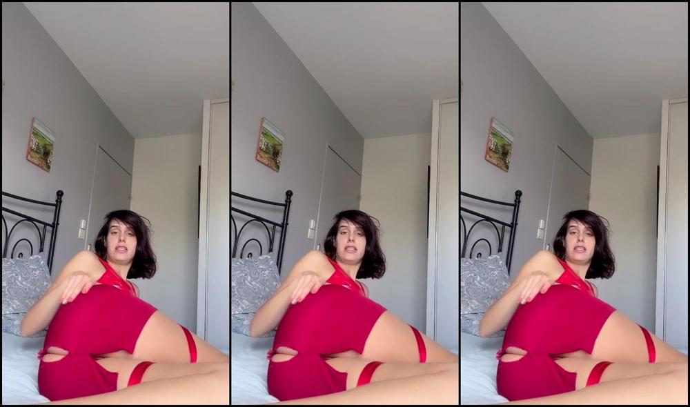 Flying Noelle Nicknamed Flyingnoelle 10 10 2024 Onlyfans Video Oops Babe My Skirt Just Ripped