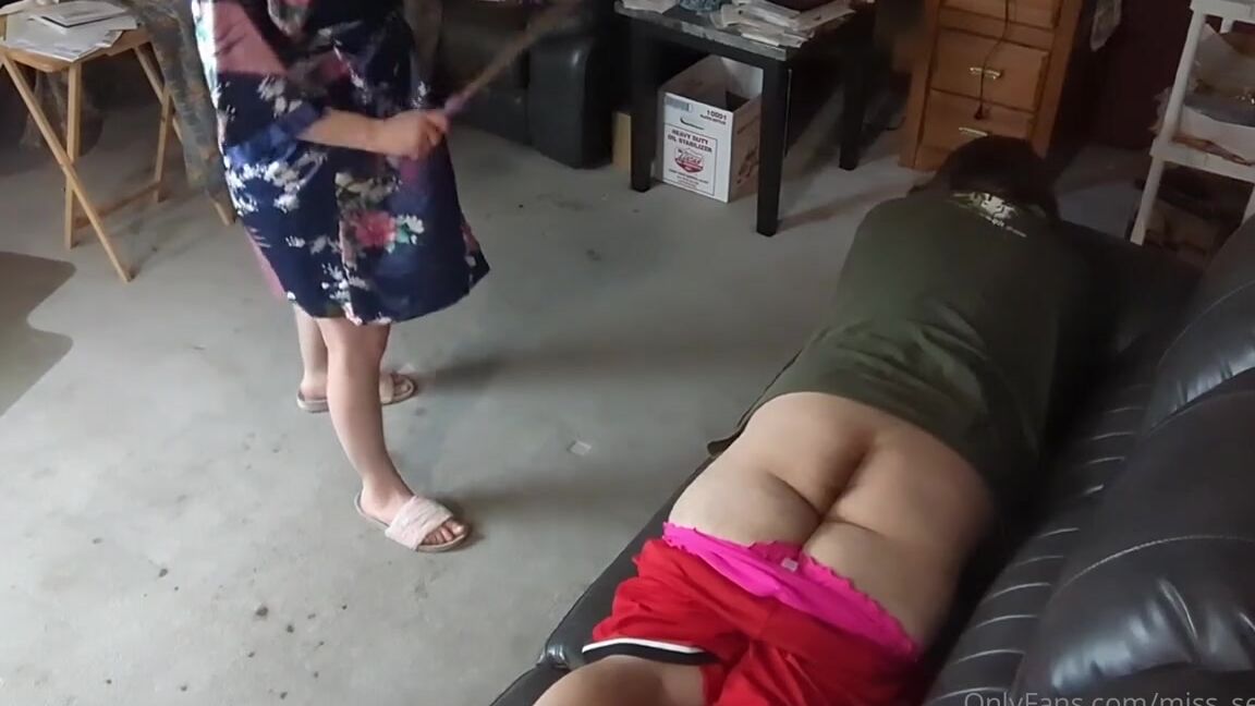 Miss Sephie Nicknamed Miss Sephie 03 05 2023 Onlyfans Video Full Vid Kj Got A Maintenance Session With 4 Canes Kingj420