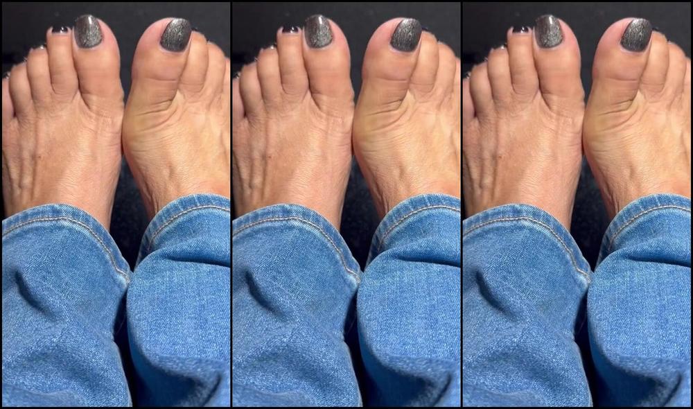 Sienna Steeles Nicknamed Sienna Steeles 09 26 2025 Onlyfans Video New Pedi Reveal Absolutely Loving The Black Cats Eye Color They Use A