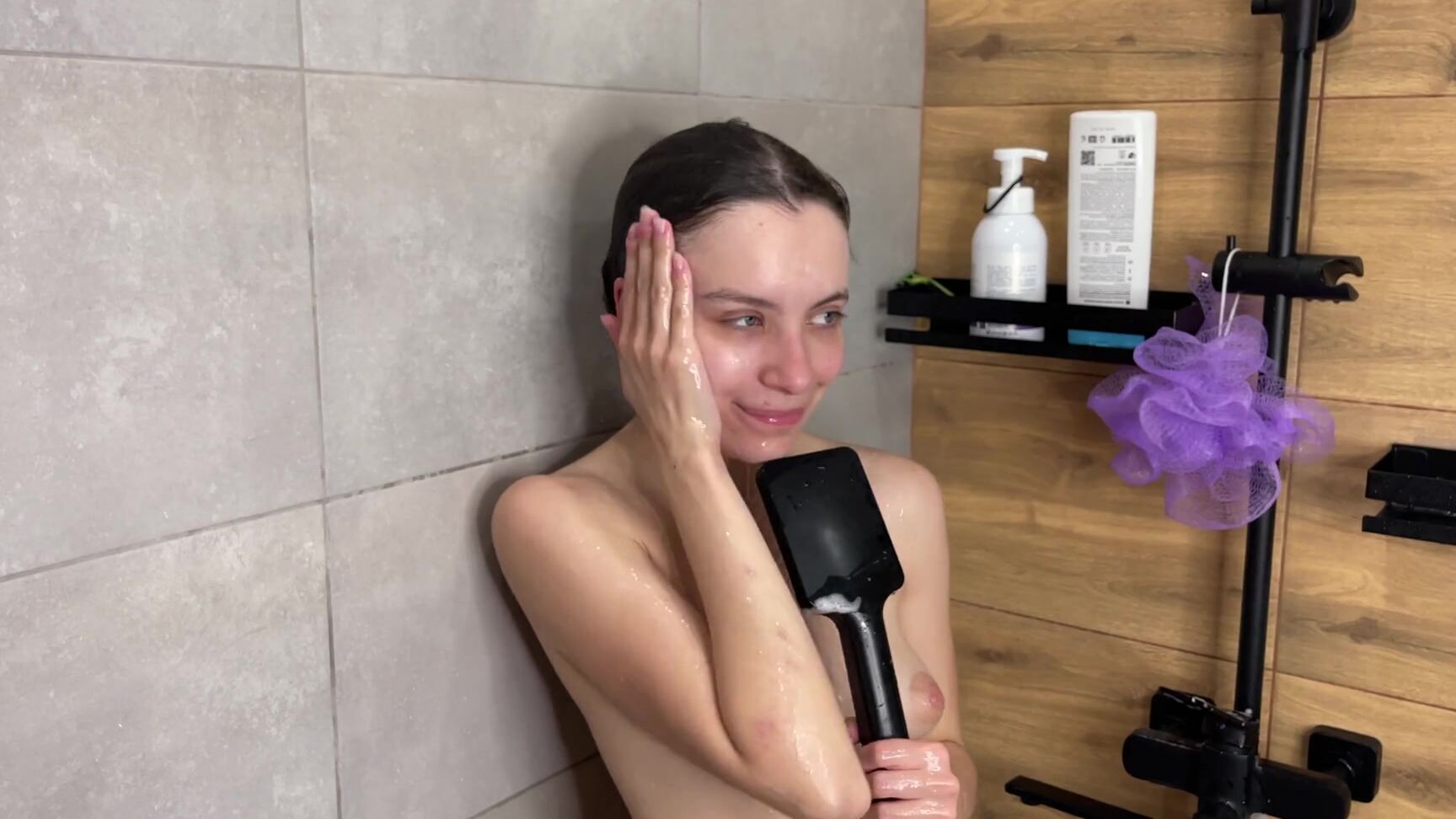 Diana Verhiniz Моя Сводная Сестра Тинка Умоляет Меня Выебать Е В Жопу В Душе