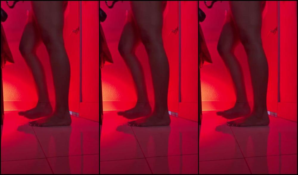 Goddess Lana Nicknamed Itsgoddesslana 12 16 2024 Onlyfans Video Youre Sitting In The Corner Trapped In The Sauna Room W Me Sweat Dripping Down My