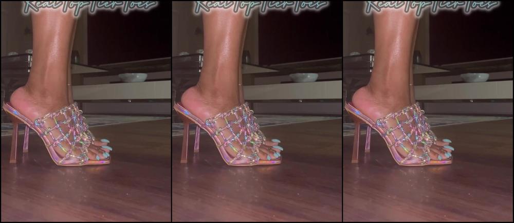 Mytoptiertoes Nicknamed Mytoptiertoes 05 17 2024 Onlyfans Video Toes Heels Calves