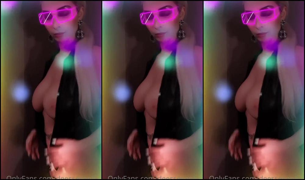 Deesse Sonia Nicknamed Deessesonia Fr 02 21 2023 Onlyfans Video Le Corps Parfait De Ta D Esse Dans Ce Petit Clip Onlyfans