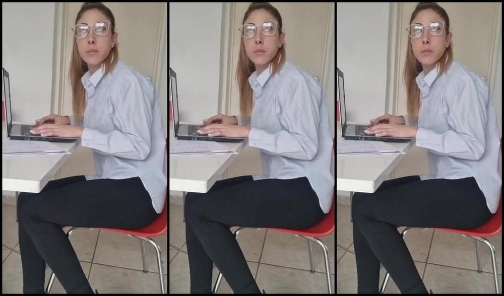 Anitaishere Nicknamed Anitaishere 10 30 2023 Onlyfans Video Working Gassy