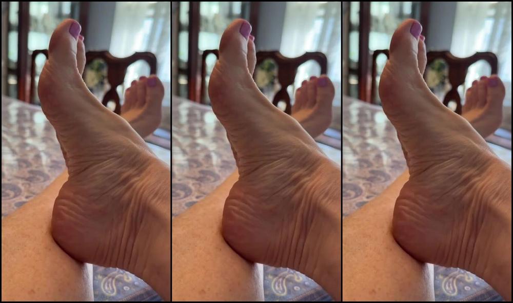 Kittys Pretty Feet Nicknamed Kittys Sweet Feet 04 25 2025 Onlyfans Video Every Arch Every Wrinkle Every Detail Made To Be Admired Up Close