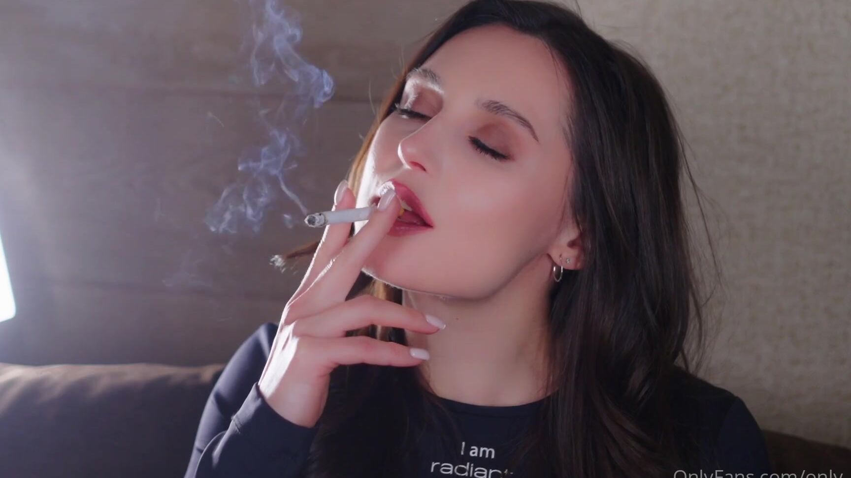 Only Yana Nicknamed Only Yana 02 15 2025 Onlyfans Video My Smoke Tricks Smoke Rings And My Dirty Filter For Your Attention