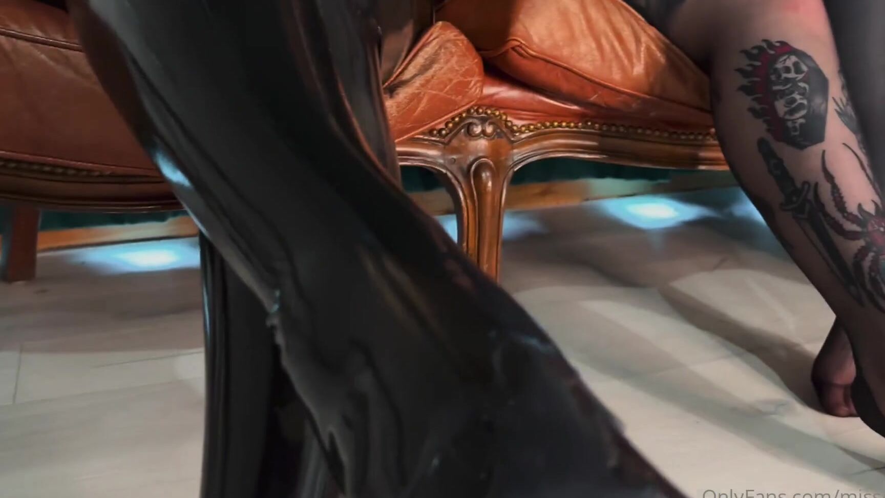 Miss Evilia Nicknamed Missevilia 12 17 2024 Onlyfans Video Pov Trio Foot Worship Ceifoot Lovers Heres A Treat For You Imagine Youd Get To Lick