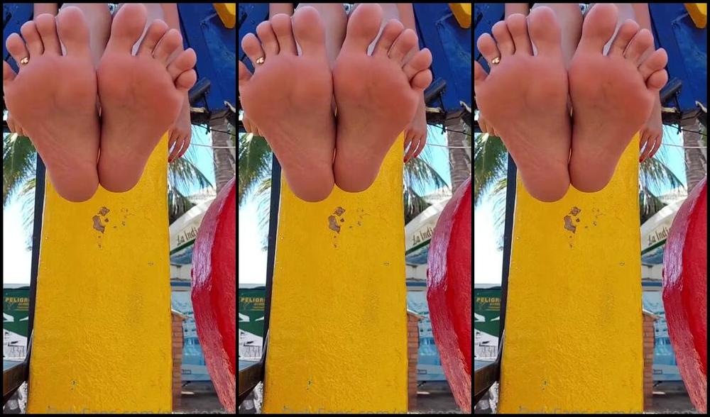 Miss Tess Nicknamed Lightmisstess 11 26 2021 Onlyfans Video Aqui Estoy Esperando Por Ti Para Que Los Hagas Tuyos