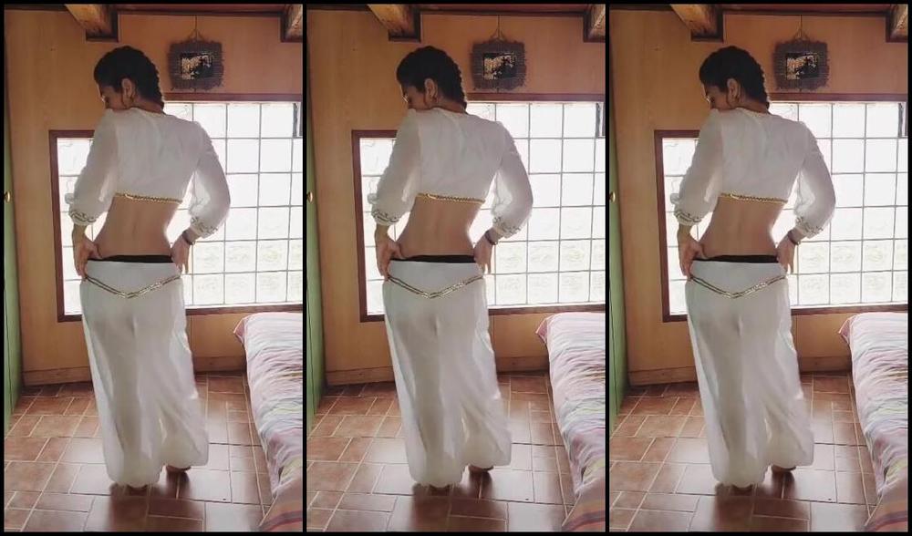 Julia Roca Nicknamed Juliarocax 09 11 2025 Onlyfans Video Quieres Ser Mi Aladin La Alfombra Voladora Me Parece Buen Sitio Para Follar Do You Want