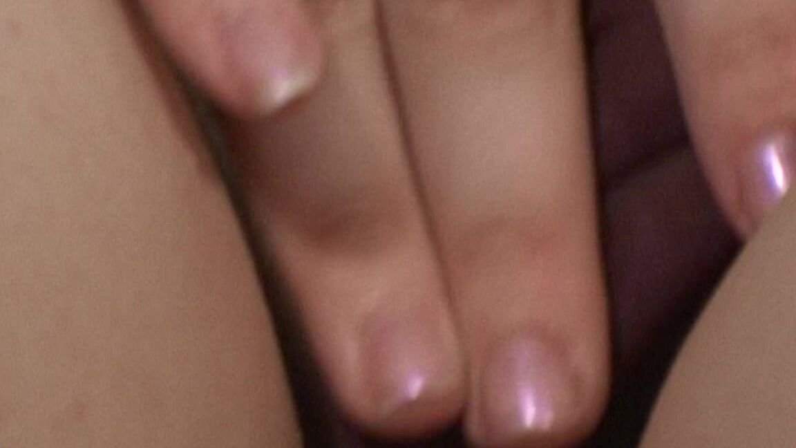 bbw girl plays with her monster boobs May 27, 2019 Manyvids