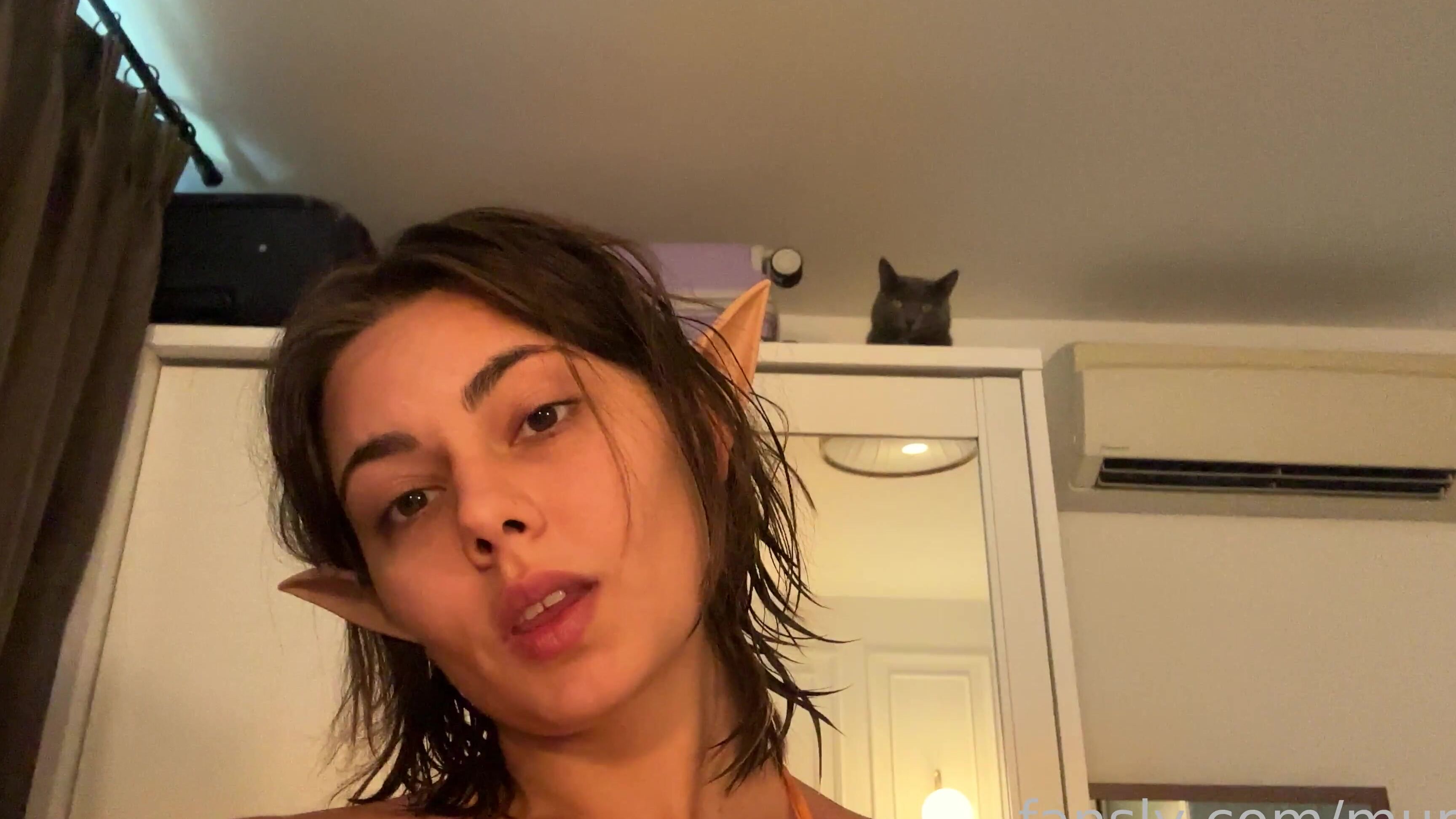 Murka 758022534816870401