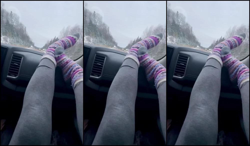 Sienna Steeles Nicknamed Sienna Steeles 12 26 2024 Onlyfans Video Road Trip Pt 1 Headed To Cottage Country