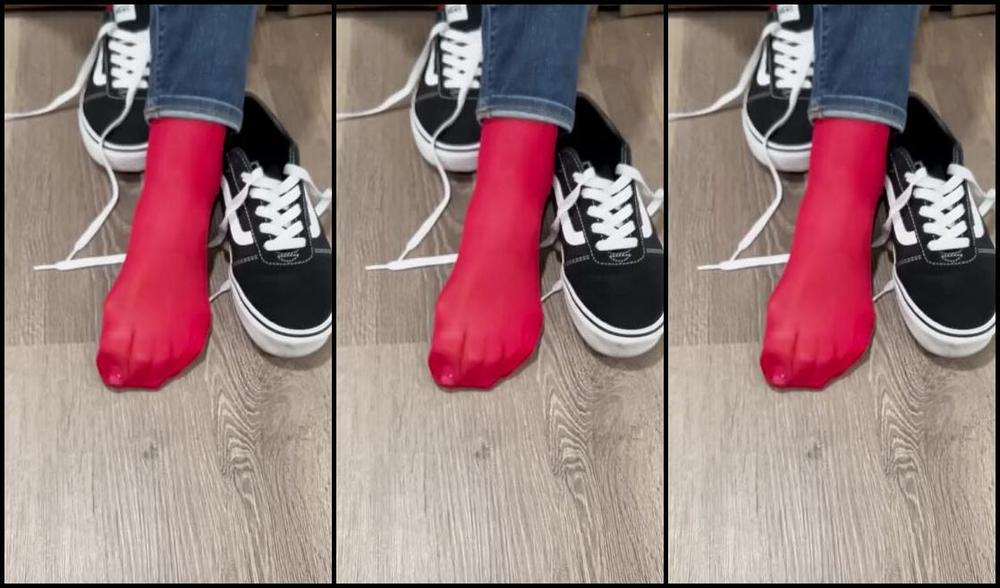 Mrs Perfect Toes Nicknamed Mrs Perfect Toes 06 12 2025 Onlyfans Video Leaked Mrs Perfect Toes 45242