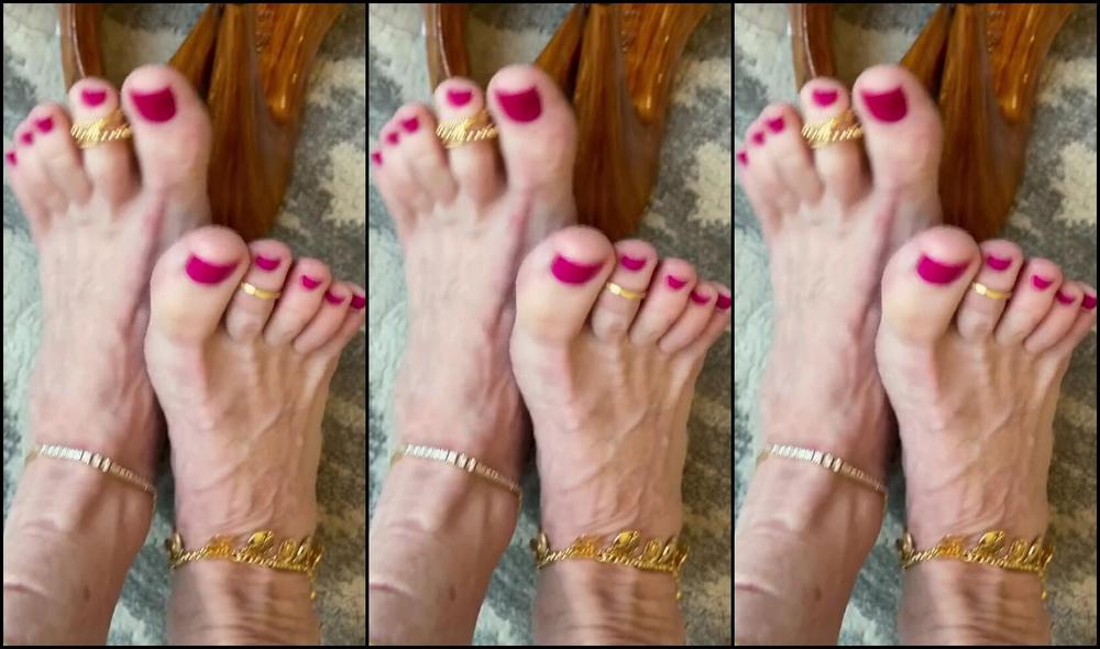Kittys Pretty Feet Nicknamed Kittys Sweet Feet 02 21 2025 Onlyfans Video Want To Be The Star Of My Next Sizzling Foot Fetish Story Show Your Support With