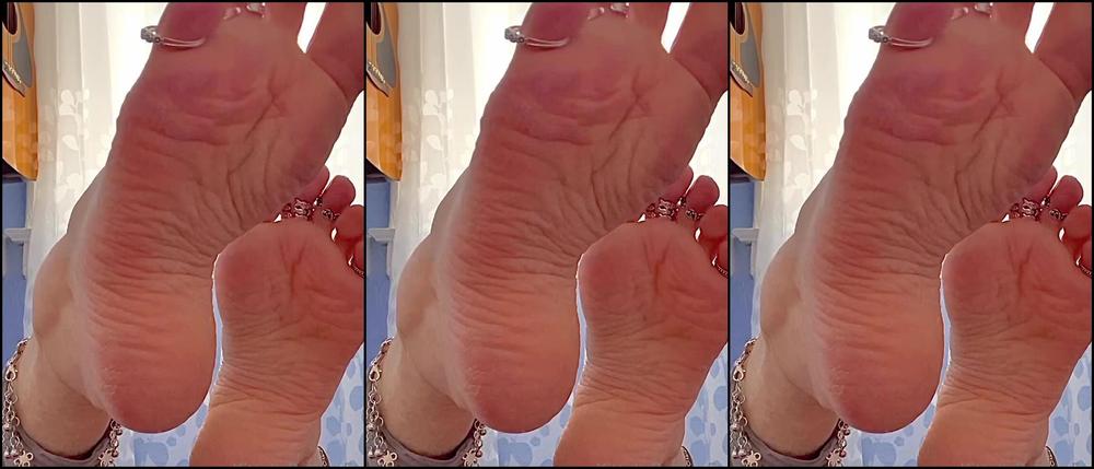 Kittys Pretty Feet Nicknamed Kittys Sweet Feet 03 19 2023 Onlyfans Video Oops I Forgot To Attach The Video Earlier 1 12 7