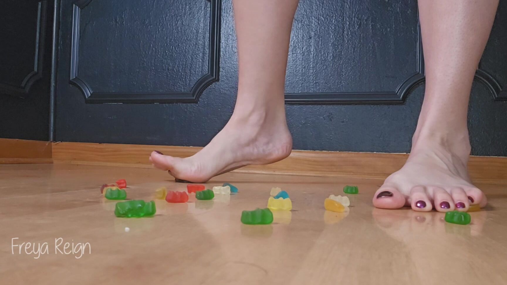 "Freya Reign" barefoot, femdom, footfetish, footslavetraining, longtoes, sfw Dirty Gummy Bear Snacks For A Foot Slave manyvids