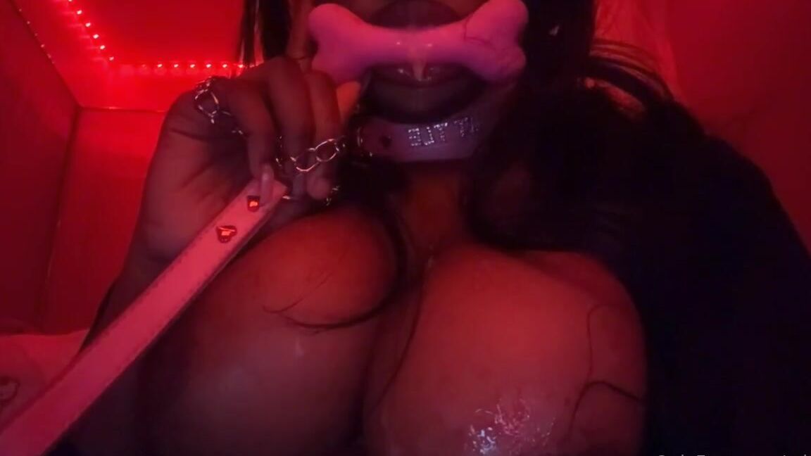 Xdsells Nicknamed Xdsells 08 05 2025 Onlyfans Video I Love The Feeling Of Saliva Dripping Down My Chest