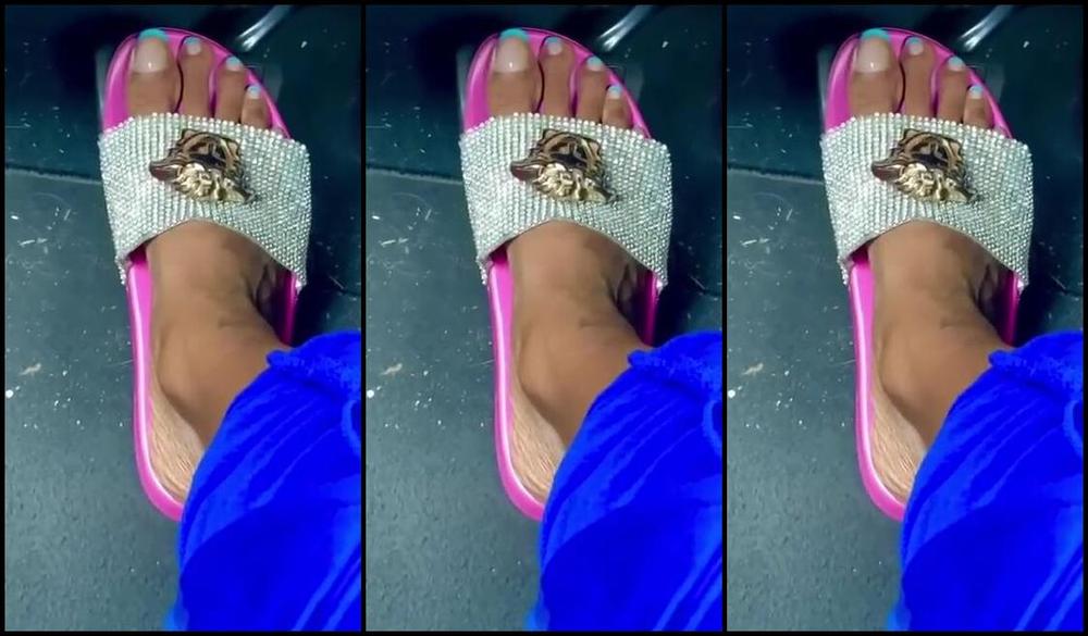 Liv Forsoles Nicknamed Livforsoles 09 12 2023 Onlyfans Video Driving While Teasing You Dont You Wish You Were The Gas Pedal