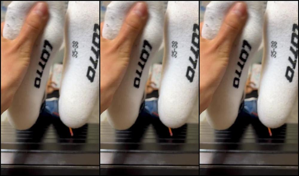 Isabela Stillsinning Nicknamed Stillsinning 07 17 2024 Onlyfans Video Why Do My White Socks Get So Dirty