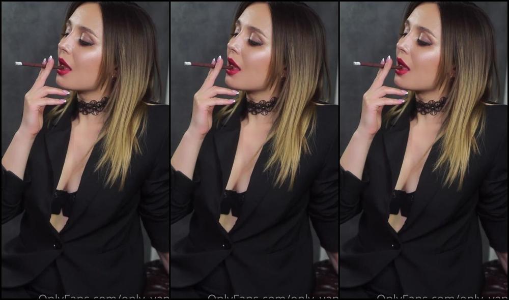 Only Yana Nicknamed Only Yana 06 17 2023 Onlyfans Video What If I Take A Break Between Office Work I Have To Work Part Time Now And