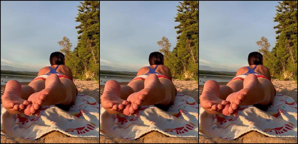 Sienna Steeles Nicknamed Sienna Steeles 09 06 2025 Onlyfans Video Relaxing On The Beach After Being Out On The Water Is One Of My Fav Veoi
