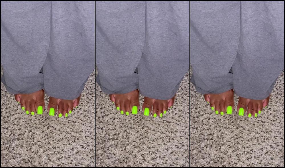 Mytoptiertoes Nicknamed Mytoptiertoes 09 28 2024 Onlyfans Video Ok So I Am Totally Obsessed With The Green But You Know Like I Do It