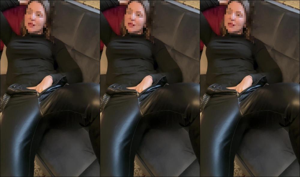 Adult Coffee Club 752213408052424704