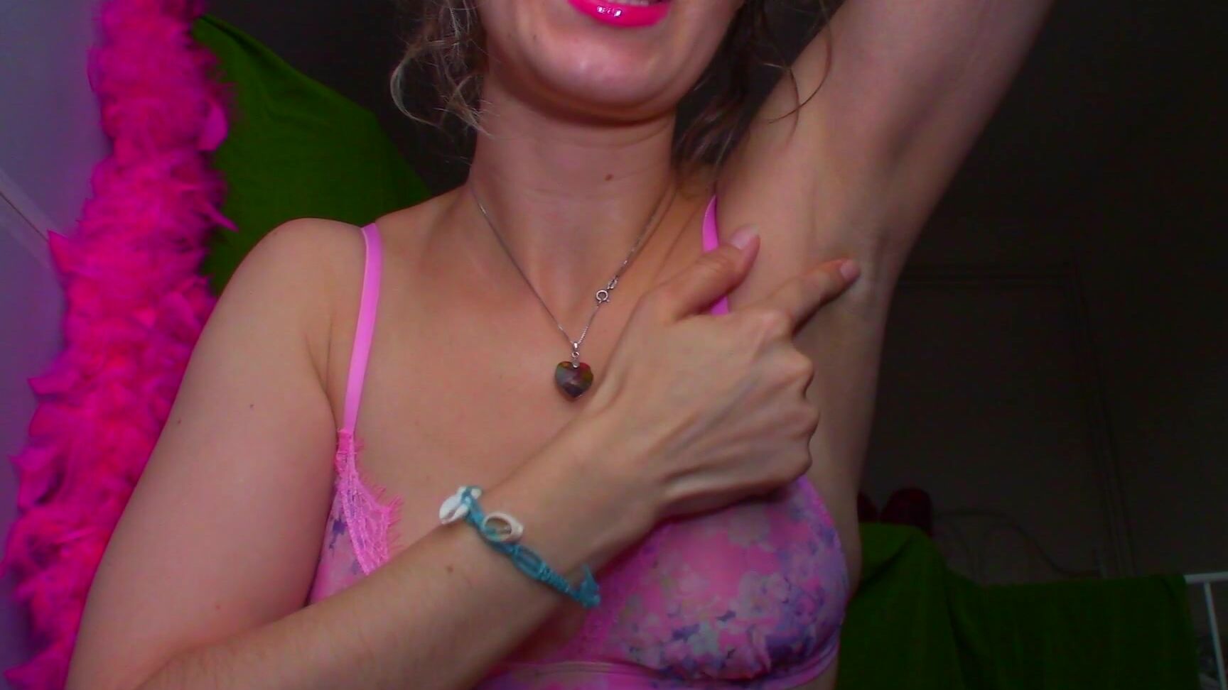 "Goddess Vanessa" armpits, femdom pov, goddess worship, smell fetish, sweat fetish Lick My Post GYM Armpits Manyvids