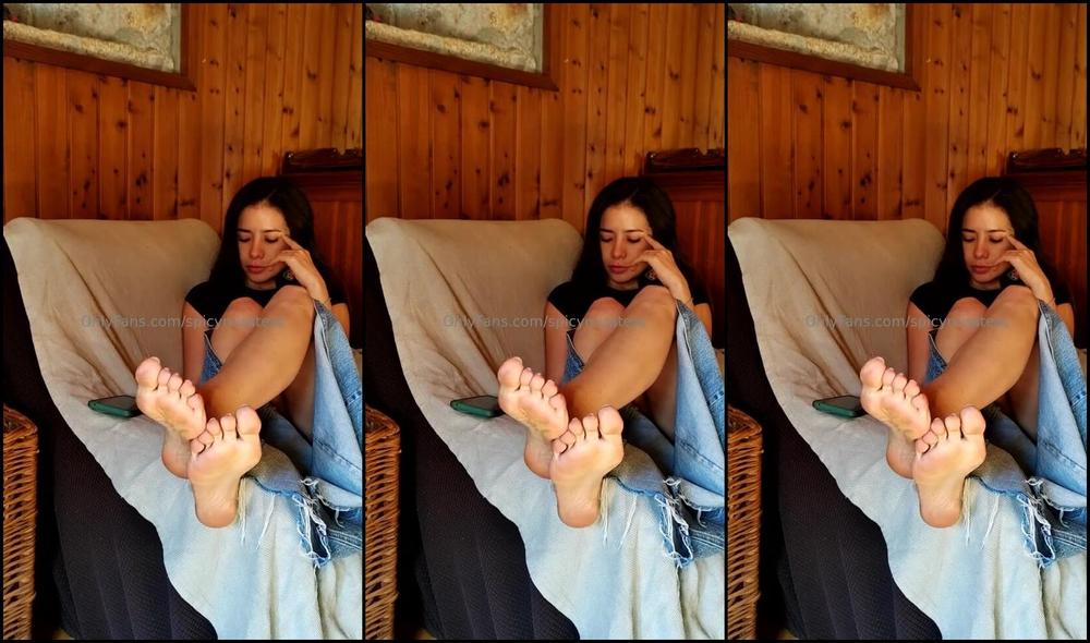 Miss Tess Nicknamed Spicymisstess 10 21 2025 Onlyfans Video I Was Alone A Little Horney And Well It Was The Perfect Time