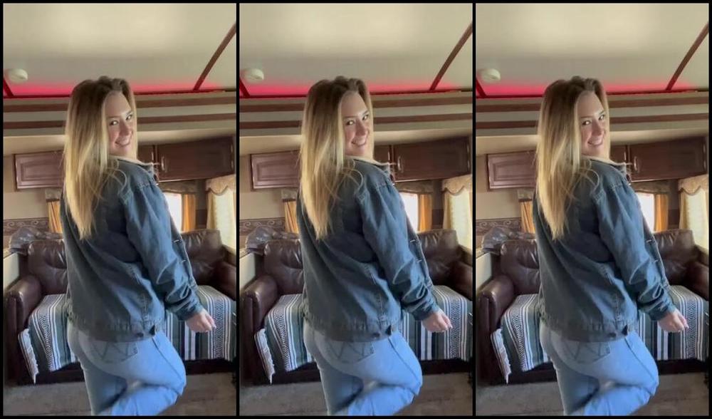 Kacey Kayy Nicknamed Kaceykayy 02 03 2023 Onlyfans Video Happy Friday Yall Apologizes For Not Posting The Last Two Days Vegas 100 Kicked My 07