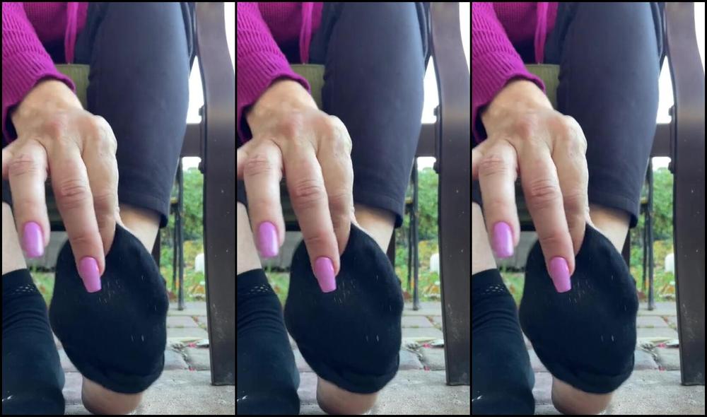 Kittys Pretty Feet Nicknamed Kittys Sweet Feet 11 06 2024 Onlyfans Video For My Stinky Sweaty Feet Guys