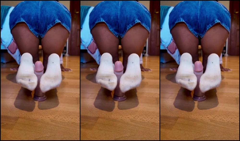 Isabela Stillsinning Nicknamed Stillsinning 07 04 2025 Onlyfans Video How About A Joi Asmr I Always Think Of You Guys When I Get My