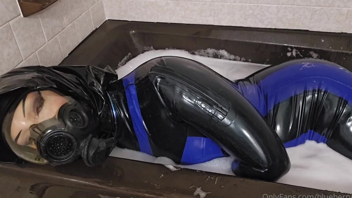 Blueberry Sage Nicknamed Blueberrysage 02 04 2024 Onlyfans Video A Sliiiiightly Longer Version Of This Tub Time Video